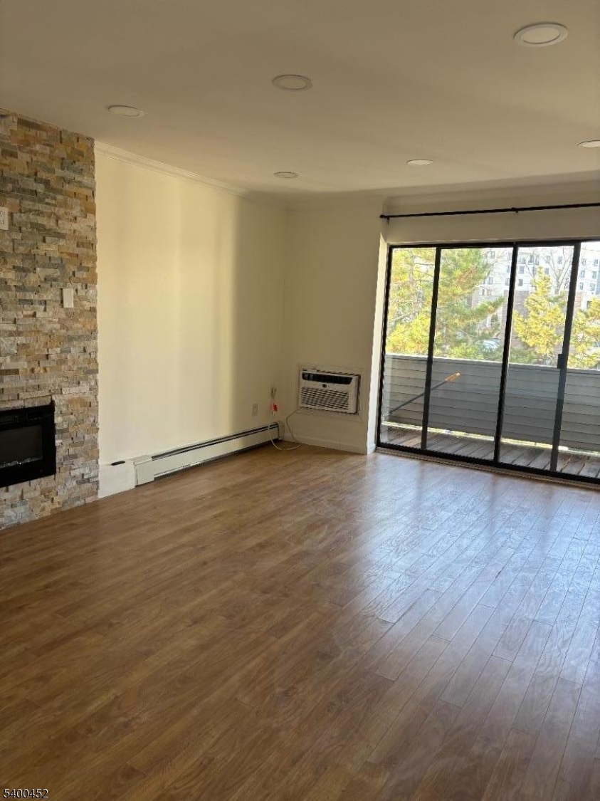 Arbor Hills Coop - Residential Lease