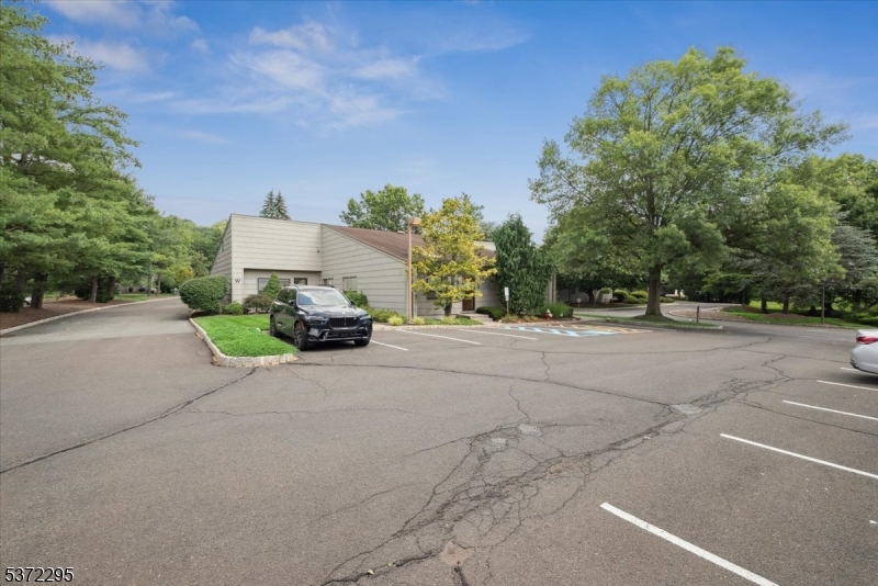 Warren Twp., New Jersey 07059, United States, ,Residential,Active,176079