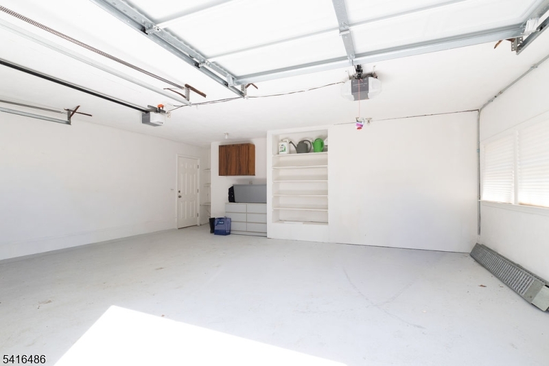 New Vernon - Residential