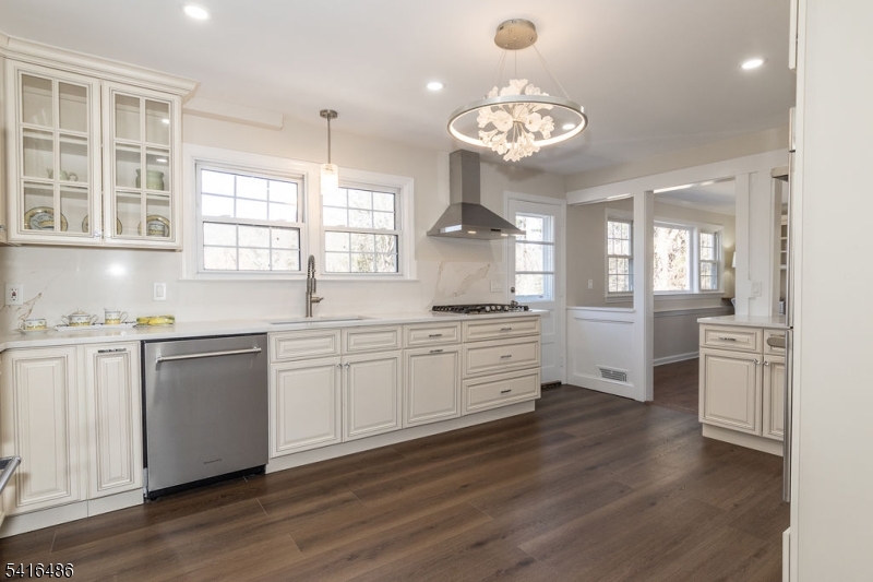 New Vernon - Residential