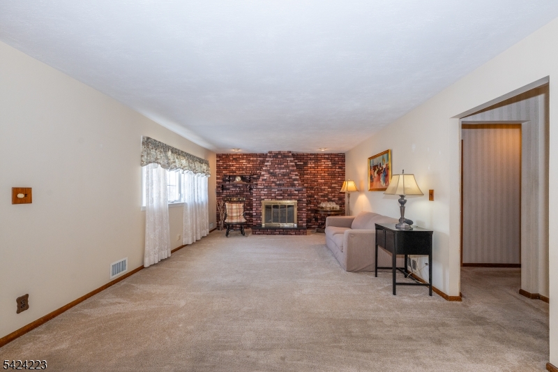 Hillcrest Section - Residential