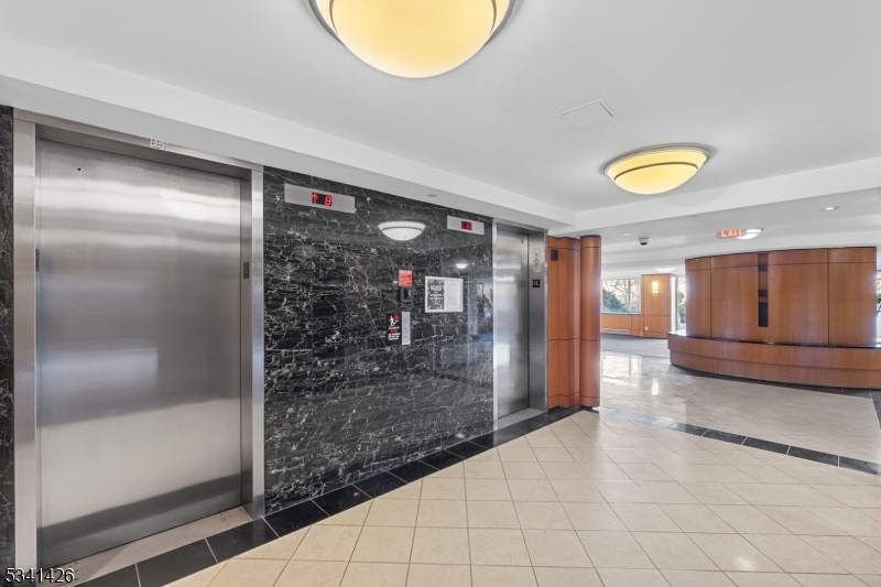 Harrison Park towers - Residential