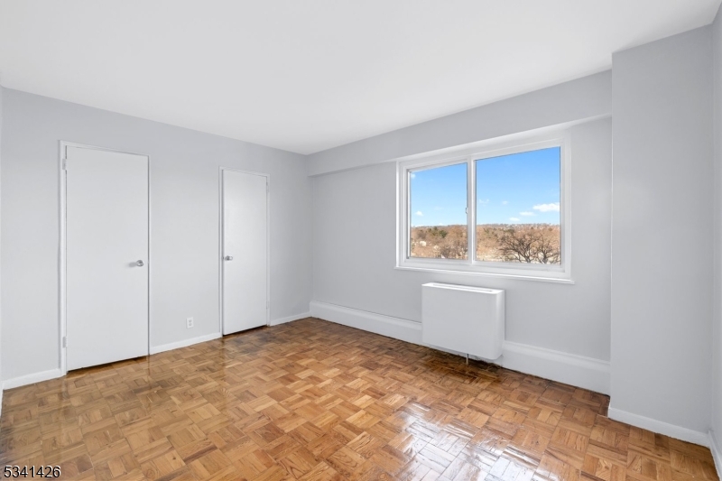 Harrison Park towers - Residential