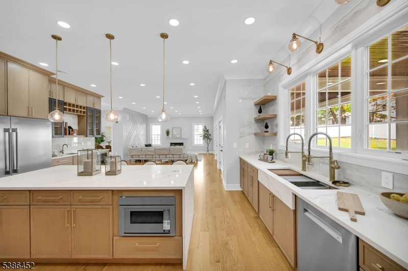 Hillside - Residential