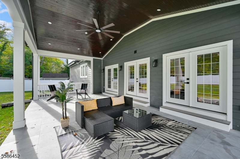 Hillside - Residential