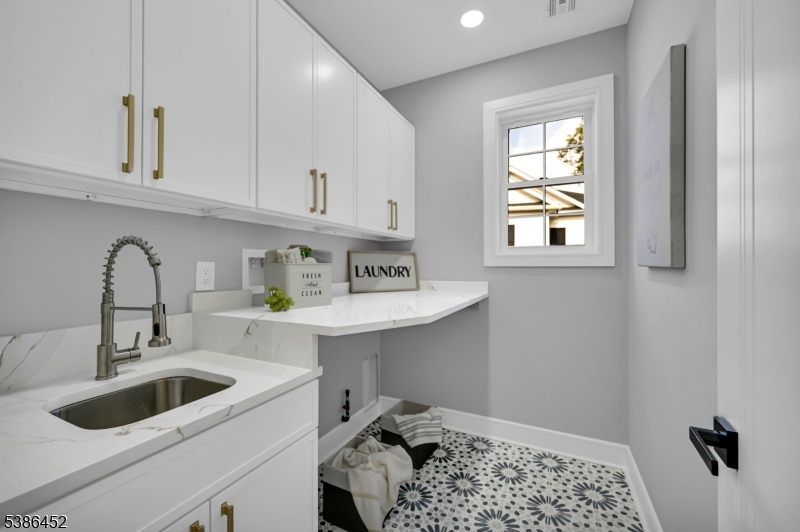 Hillside - Residential