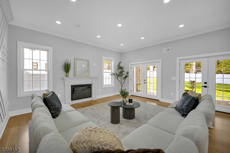 Hillside - Residential