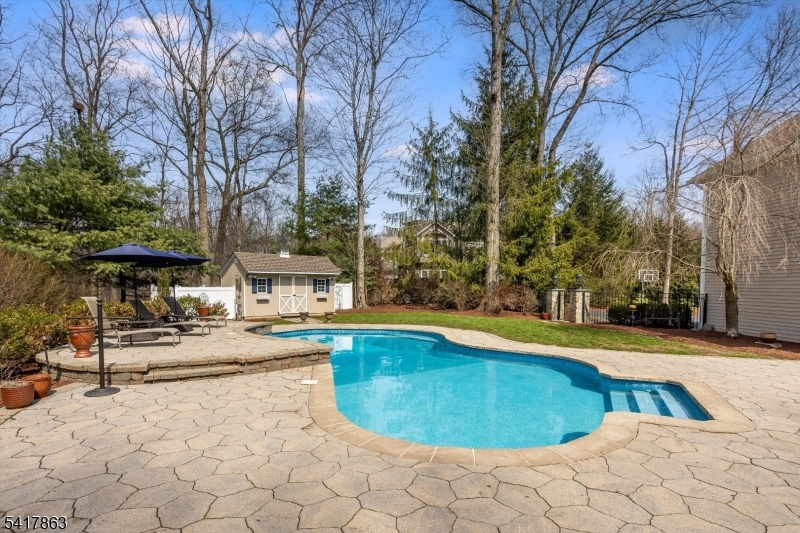 Forrest Hill - Residential