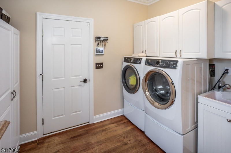 Forrest Hill - Residential