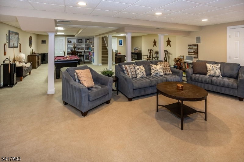 Forrest Hill - Residential