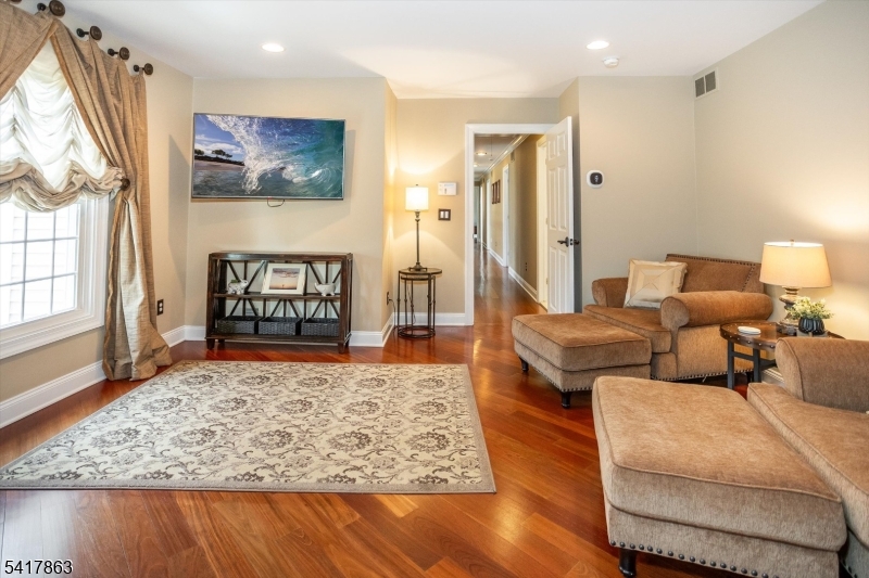 Forrest Hill - Residential