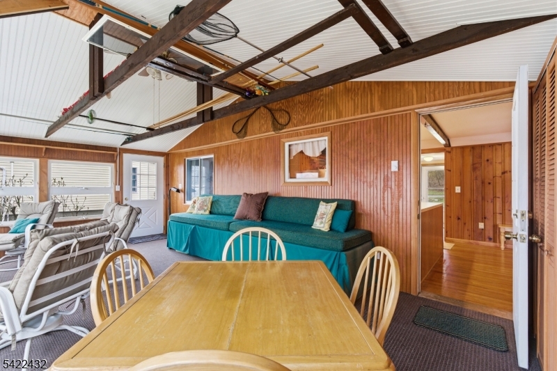 Crandon Lake - Residential