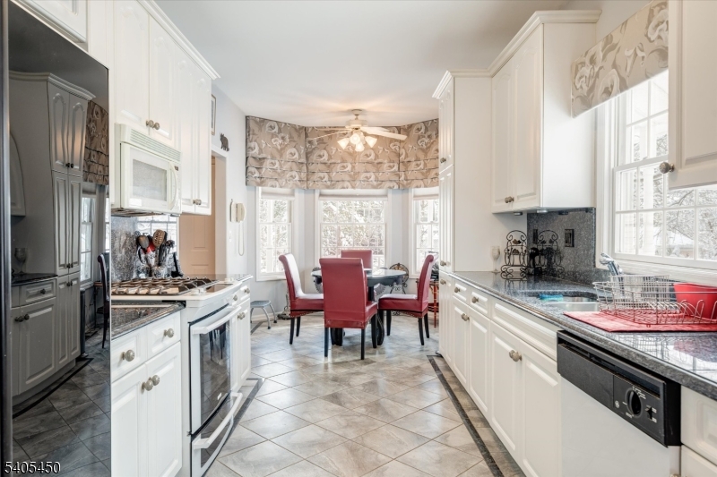 Paradise Place - Residential