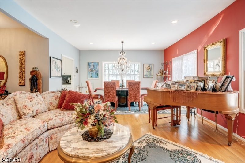 Paradise Place - Residential