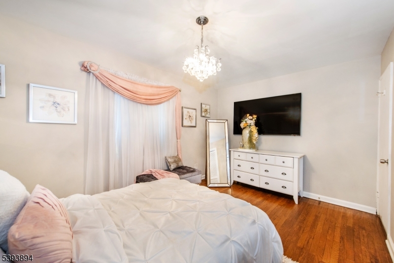 Orchard Crest Condominiums - Residential