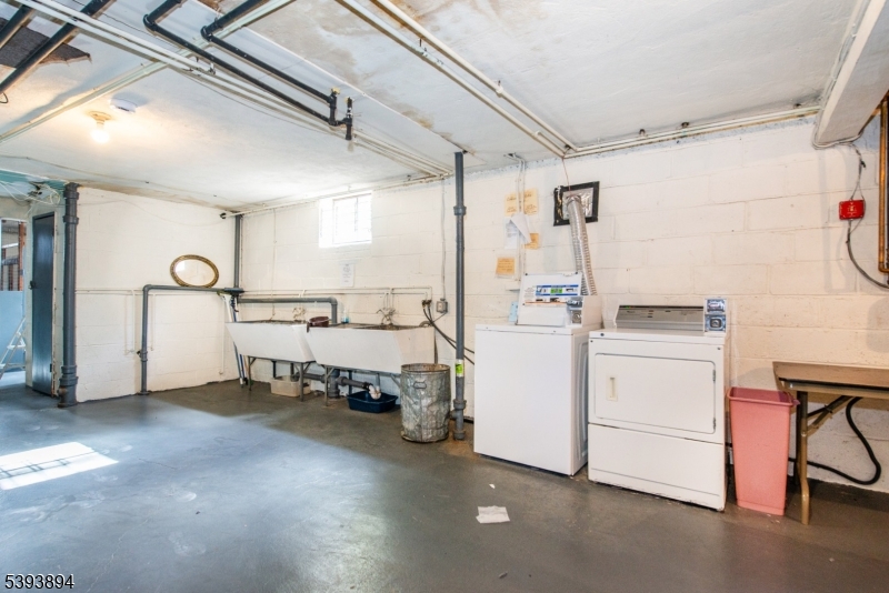 Orchard Crest Condominiums - Residential