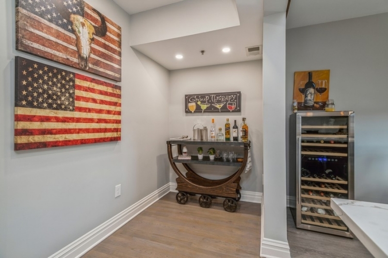 Somerville Boro, New Jersey 08876, United States, 2 Bedrooms Bedrooms, ,1 BathroomBathrooms,Residential,Active,138254