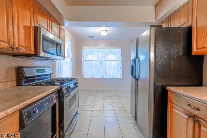 Eighth Irving Condo - Residential