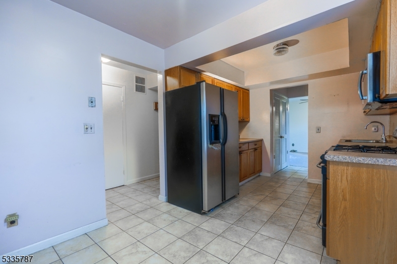 Eighth Irving Condo - Residential