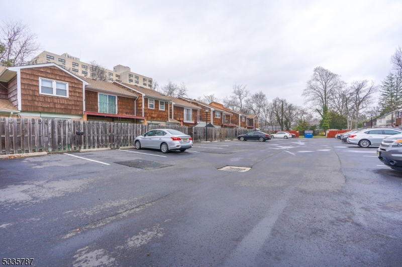 Eighth Irving Condo - Residential