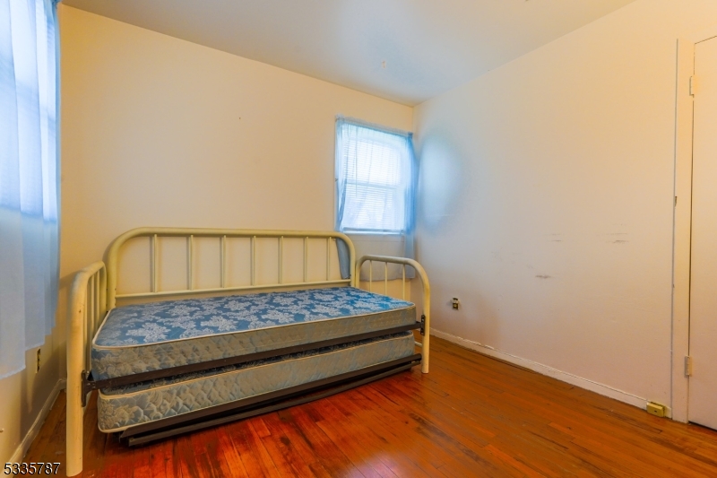 Eighth Irving Condo - Residential