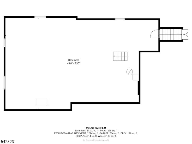 Main image without alt text