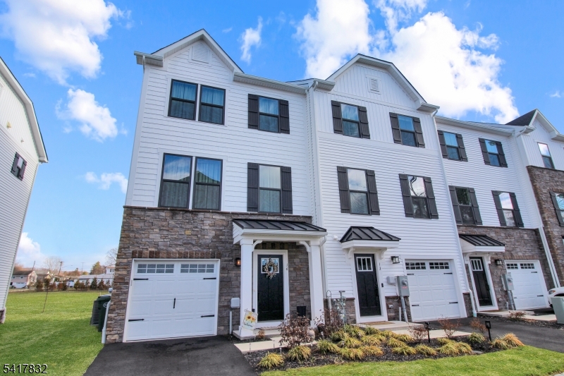 Hackettstown Crossing - Residential