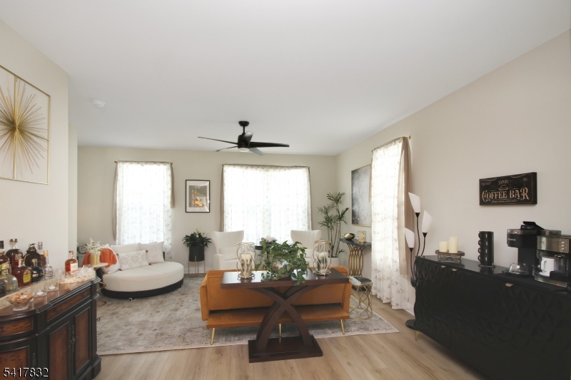 Hackettstown Crossing - Residential