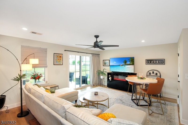 Hackettstown Crossing - Residential