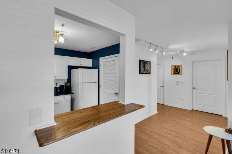 Western Hill Condominiums - Residential