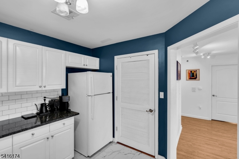 Western Hill Condominiums - Residential