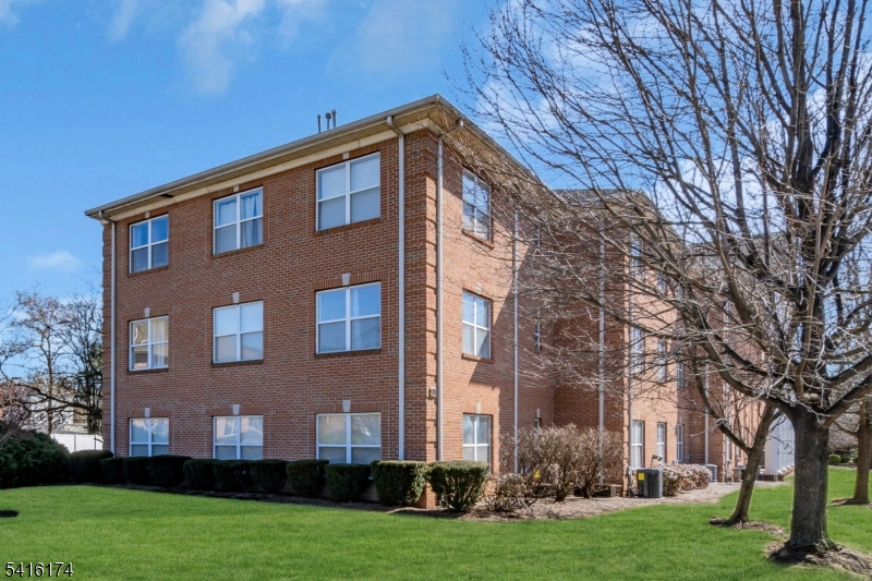 Western Hill Condominiums - Residential