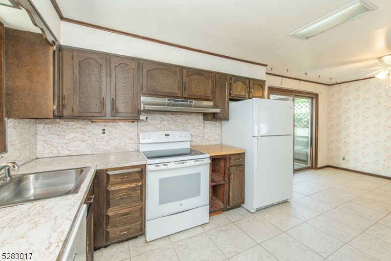 Upper Lake Hiawatha - Residential