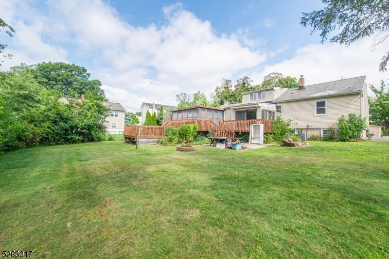 Upper Lake Hiawatha - Residential