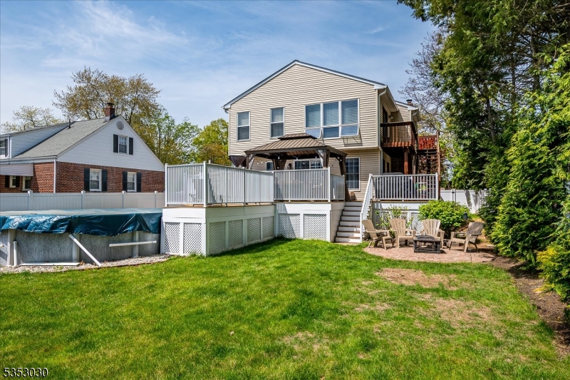 South Plainfield Boro, New Jersey 07080, United States, 4 Bedrooms Bedrooms, ,2 BathroomsBathrooms,Residential,Pending,115339