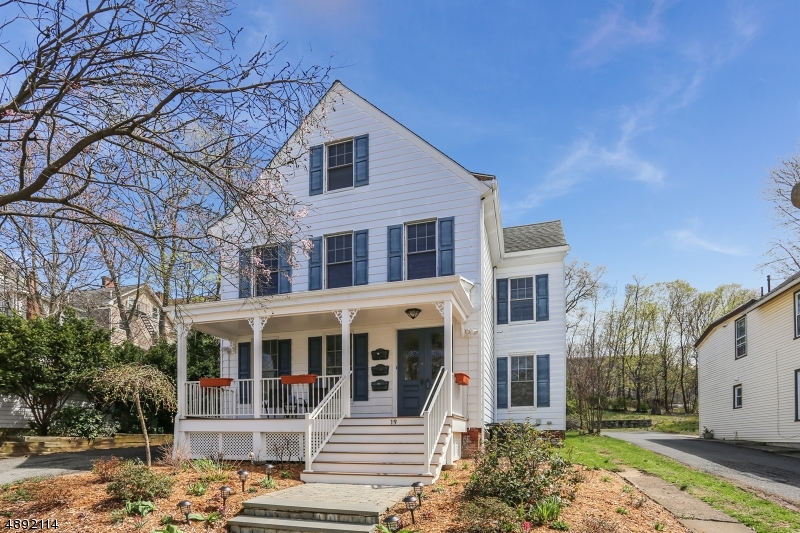 In Town - Residential Lease