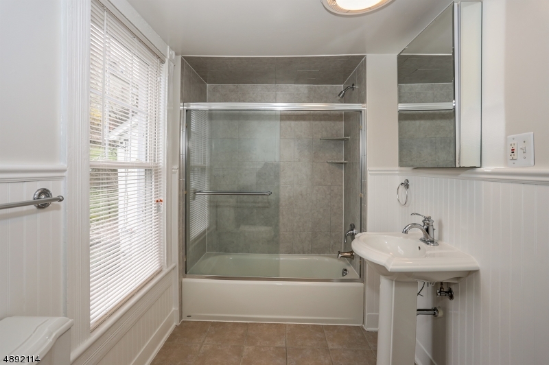 In Town - Residential Lease