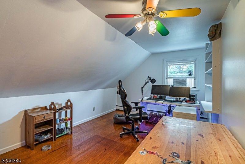 Oak Ridge - Residential