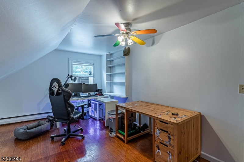 Oak Ridge - Residential