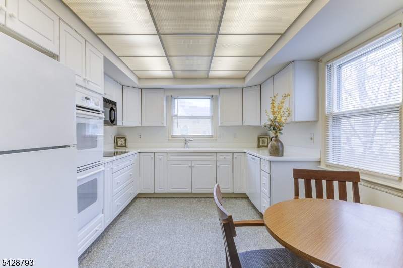 Rossmoor - Residential