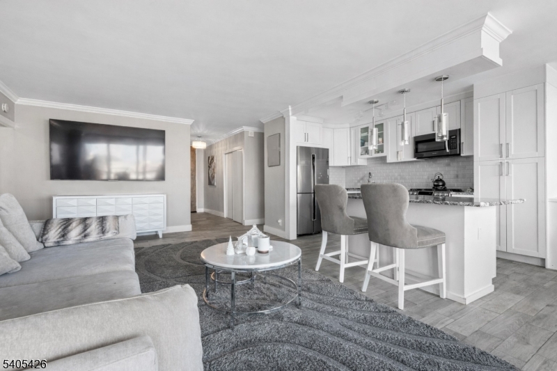 Horizon House - Residential