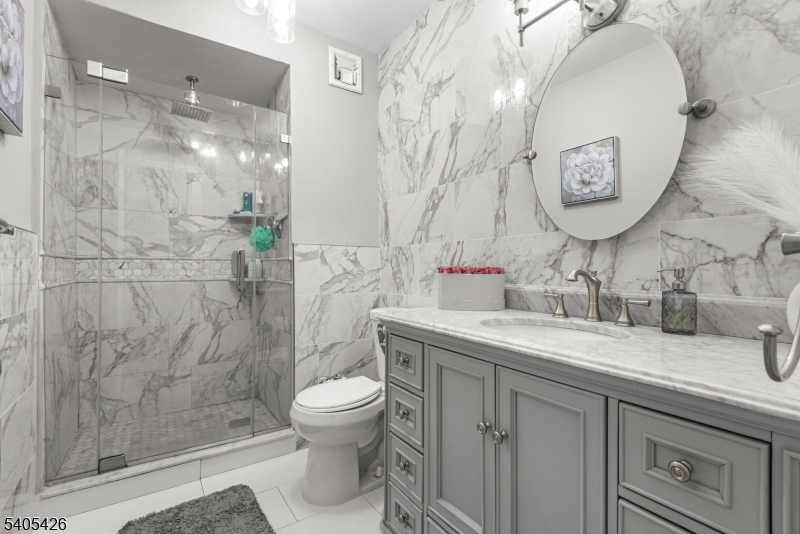 Horizon House - Residential