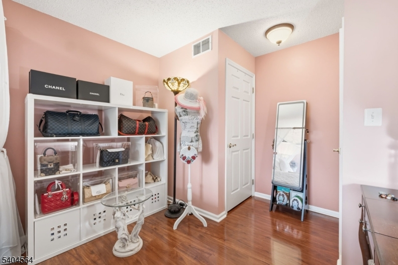 Village Pointe - Residential