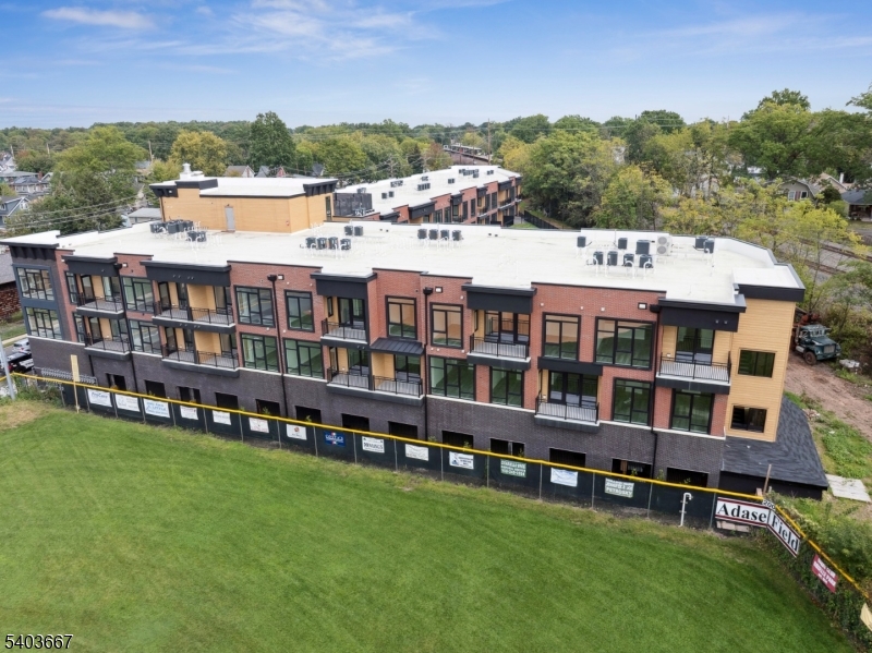 Veranta by Kontos - Residential Lease