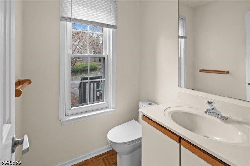 Montgomery Woods - Residential