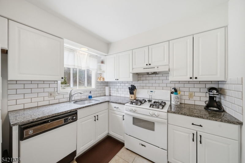 Hamburg Village - Residential