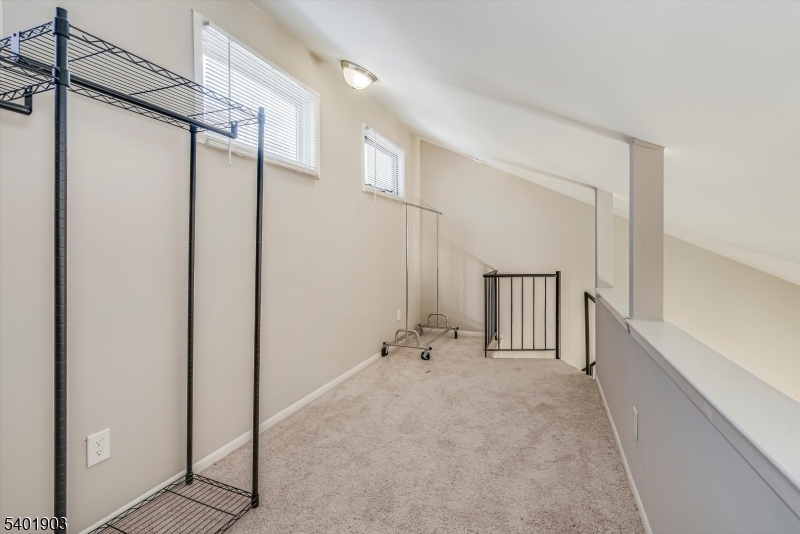 Rolling Hills - Residential