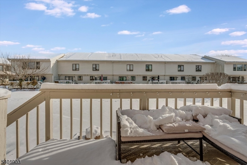 Rolling Hills - Residential