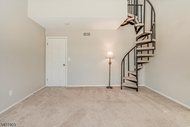 Rolling Hills - Residential