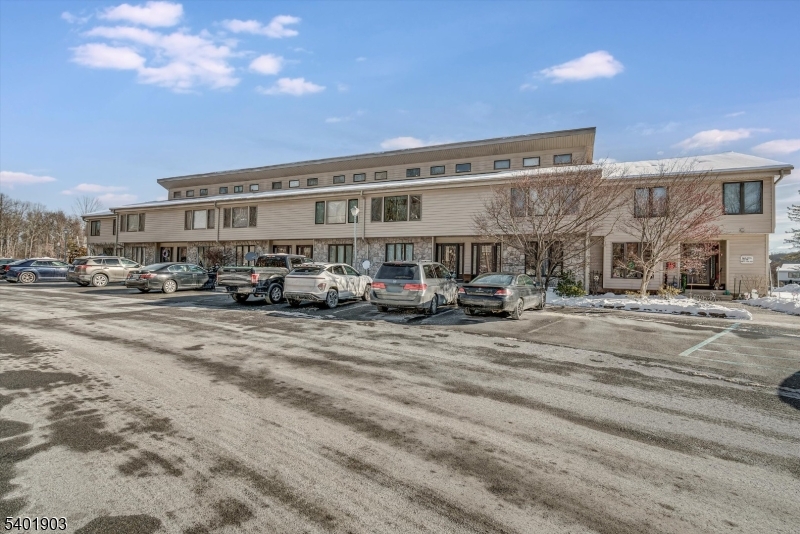 Rolling Hills - Residential